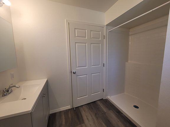 3rd image of 1716 Jefferson St APT B