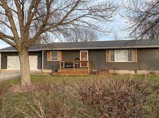 340 SW Walnut Ave, Earlham, IA 50072