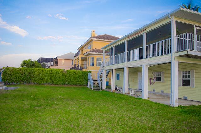1st image of 257 Egret Ave