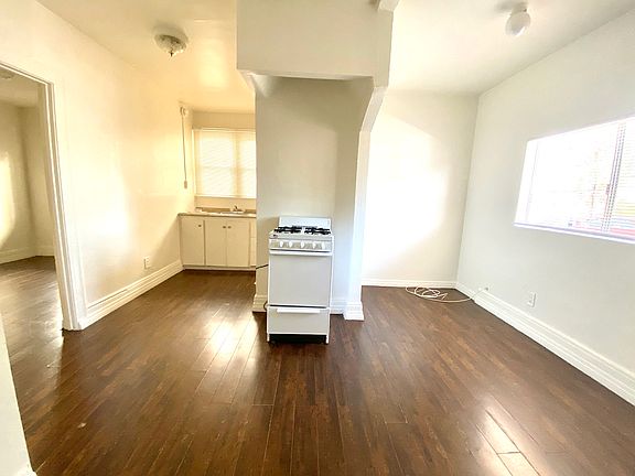 5th image of 617 S Soto St #A