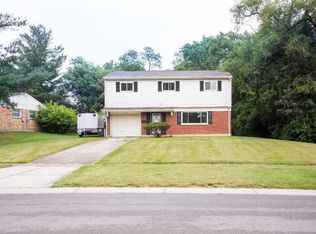 1452 Meredith Dr, Cincinnati, OH 45231