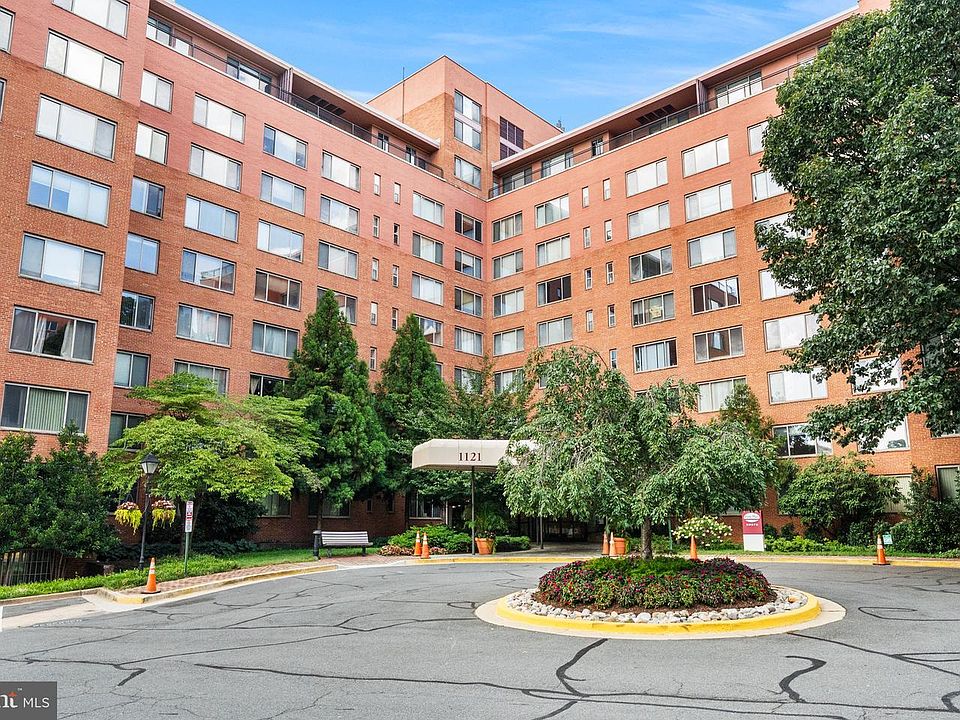 1st image of 1121 Arlington Blvd APT 534