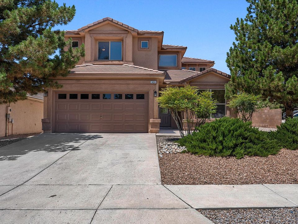 1st image of 1424 Danzante Dr SE