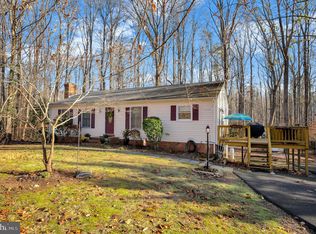 18 Winslow Rd, Fredericksburg, VA 22406
