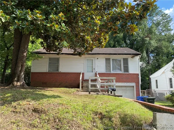 311 Stuart Ave, Fayetteville, NC 28301