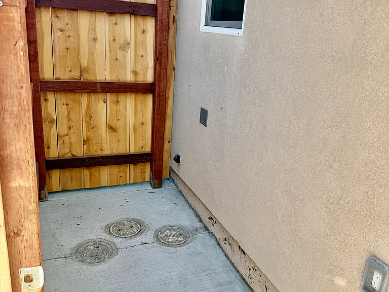 4636 Muir Ave #2 — Photo 29