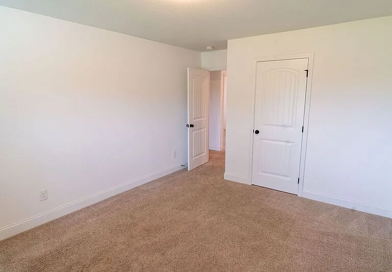 1394 Hardigree Rd — Photo 17
