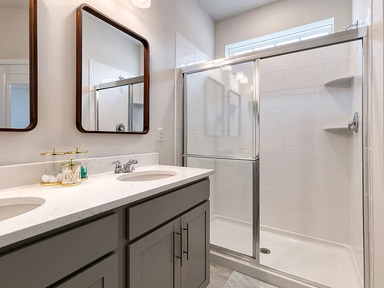 2050 Hinshaw Dr — Photo 34