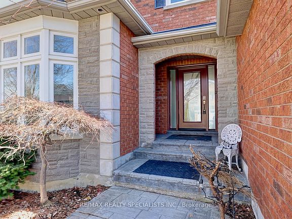 3rd image of 2923 Hammond Rd