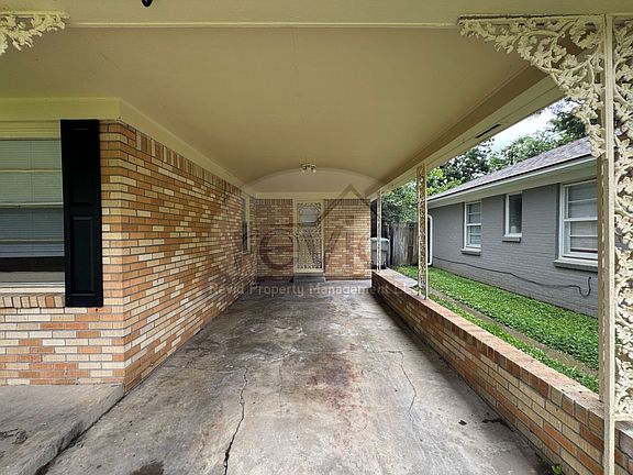 2nd image of 4770 Verne Rd