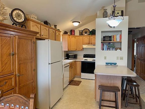 4th image of 100 E Prospect Ave APT 12