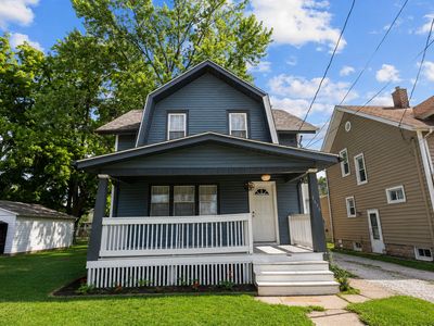 1616 25th Ave, Moline, IL, 61265