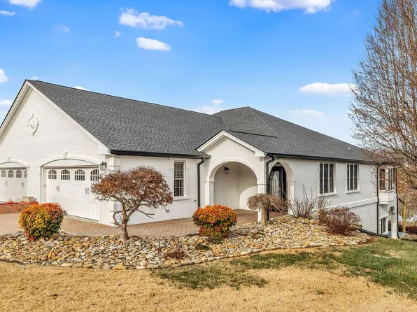 321 Lochmere Dr, Morristown, TN 37814