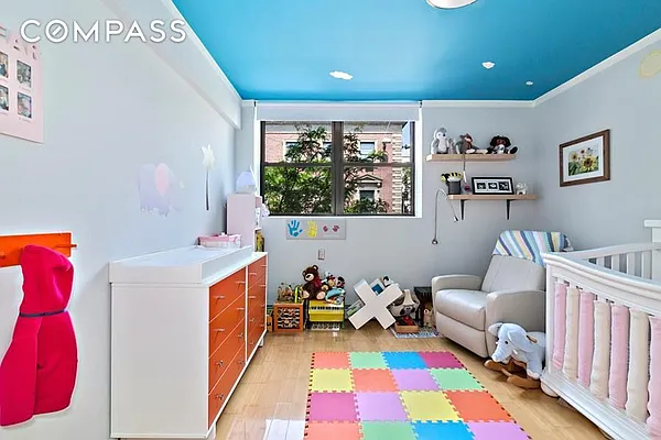 Rented by Compass | media 19
