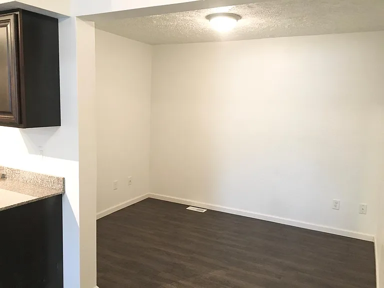 125 Elmridge Pl #5 — Photo 2