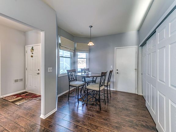 5th image of 1210 Tennyson Ln #1210