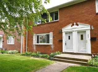 341 Macassar Dr, Pittsburgh, PA