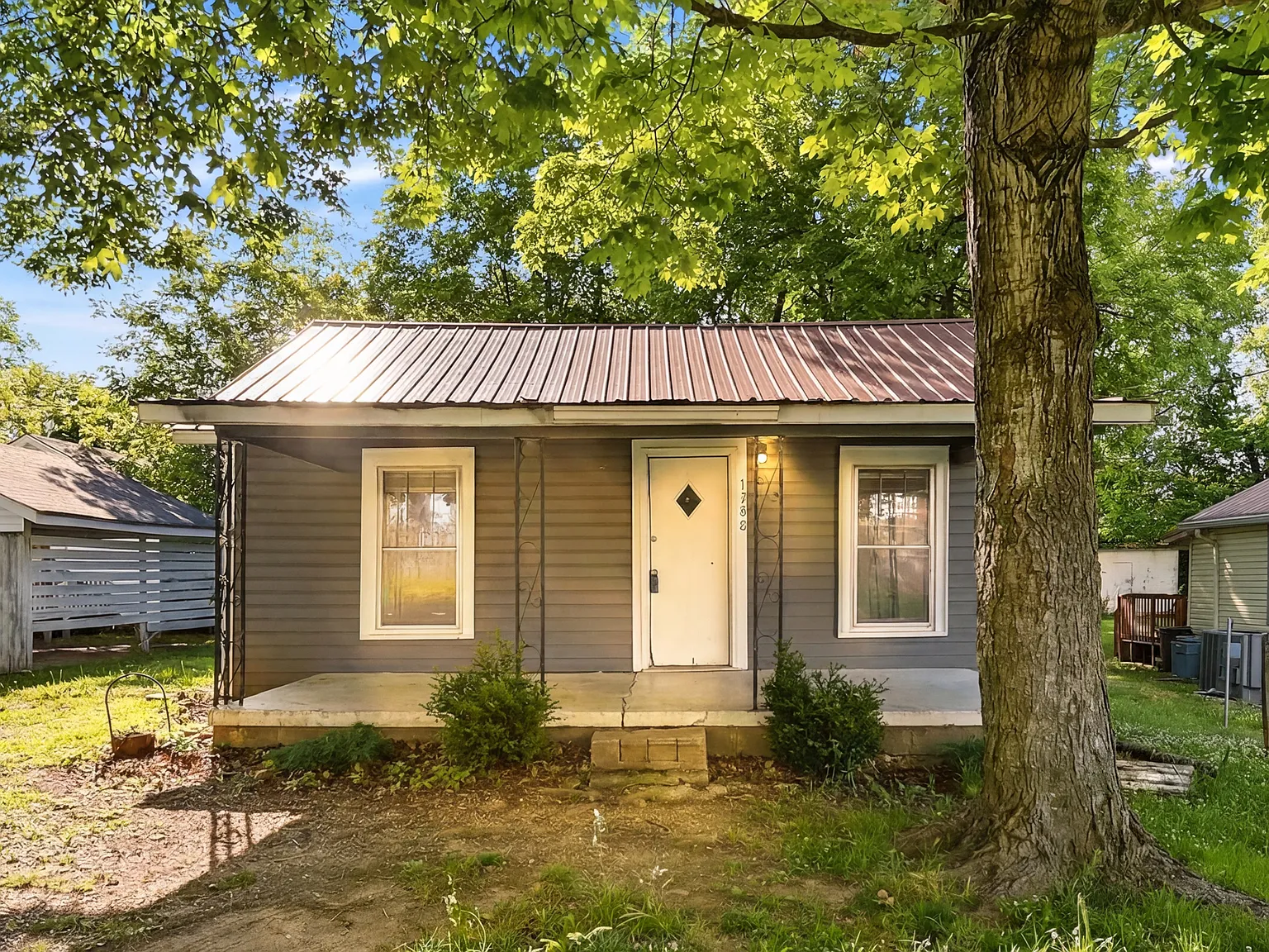 4 bed, 1150 sqft, $1,750 — Photo 3