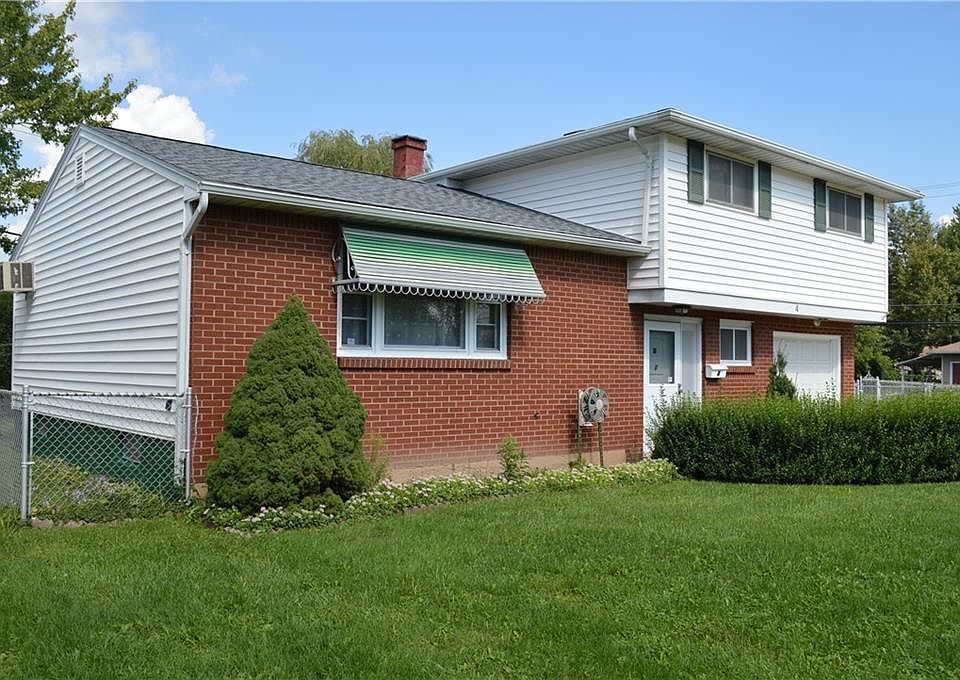 1st image of 4 Sudbury Ln