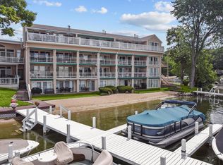 W5135 Sterlingworth Ct UNIT 30, Elkhorn, WI 53121