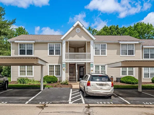 14225 Cape Horn Pl #5, Florissant, MO 63034