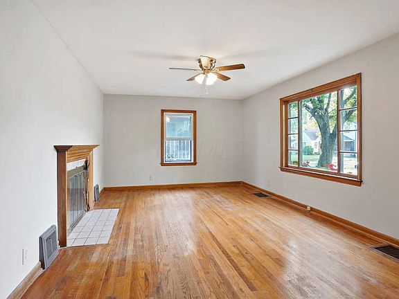 5th image of 1904 Eddystone Ave