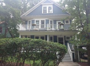 12 Robeson St, Jamaica Plain, MA 02130