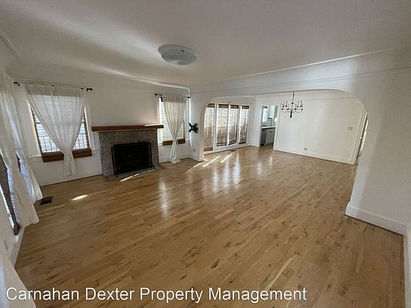 2nd image of 1941 N Vermont Ave #9802863
