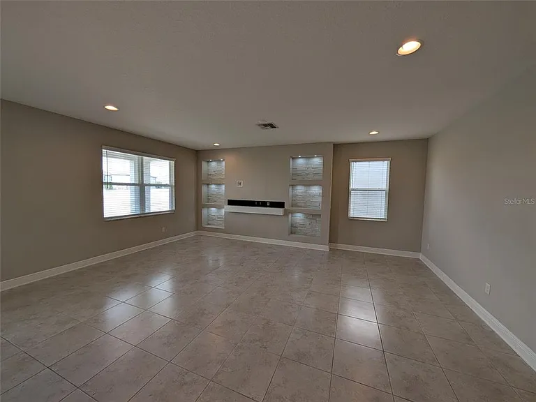 7545 Pool Compass Loop — Photo 8