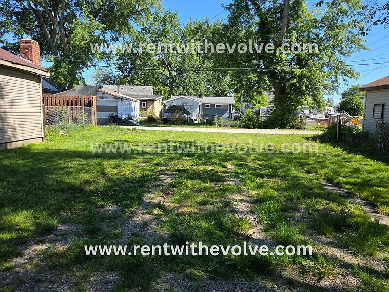 1708 W 11th St — Photo 3