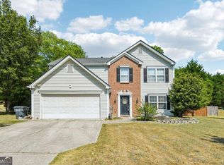 441 Crested View Dr, Loganville, GA 30052