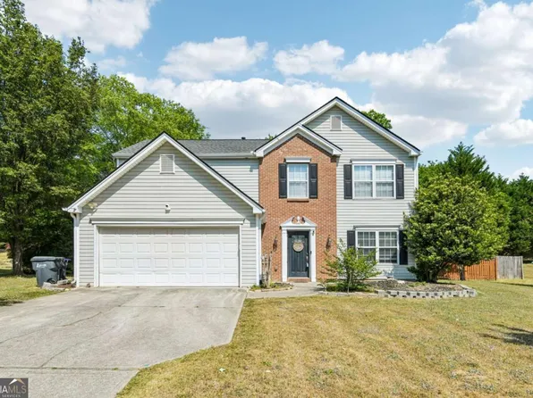 441 Crested View Dr, Loganville, GA 30052