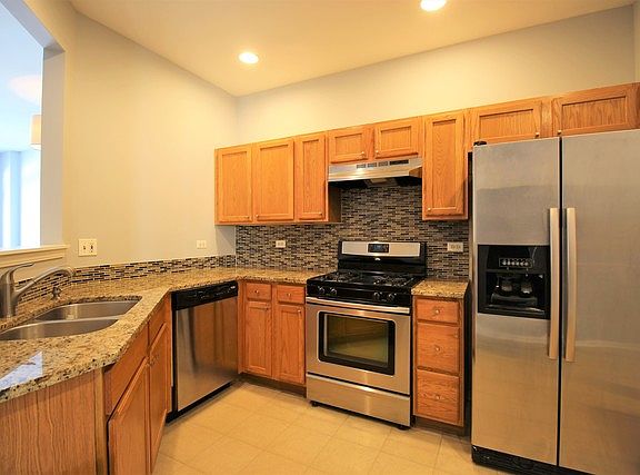 2nd image of 1437 Remington Ct