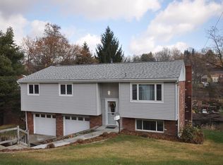227 Ben Til Dr, Pittsburgh, PA 15236