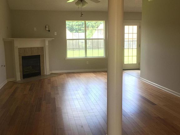 2nd image of 5817 Landau Dr