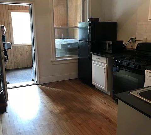 Kitchen leading to back porch