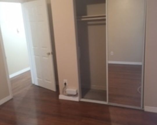 4th image of 3112 W Vernon Ave