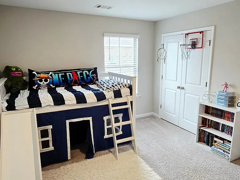 112 Kohn Dr — Photo 22
