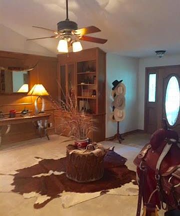 4th image of 434 County Road 3579