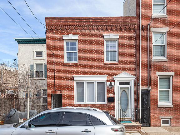 2nd image of 2305 E Susquehanna Ave