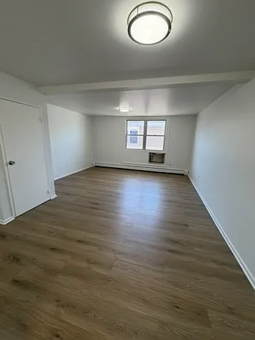 11 laurel St Paterson, NJ 07522 — Photo 2