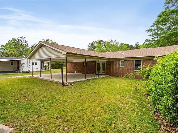 2nd image of 2316 Riverside Dr