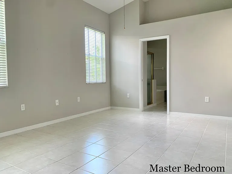 6818 Winslow St — Photo 28