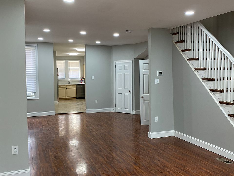 1st image of 6638 N 18th St
