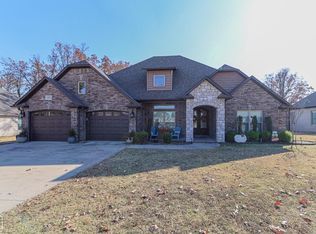 3802 Willow Ln, Paragould, AR 72450