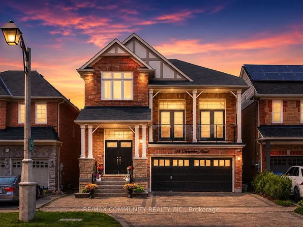 58 Clamerten Rd, Whitchurch Stouffville, ON L4A 0E8