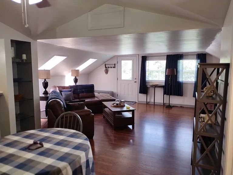 2328 Cedar Ln #B — Photo 12