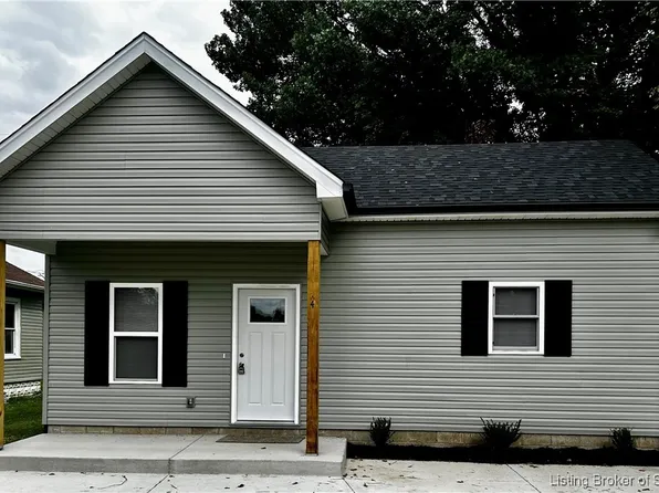 4 Sunset Drive, Clarksville, IN 47129