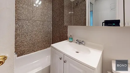 Rented by Bond New York
