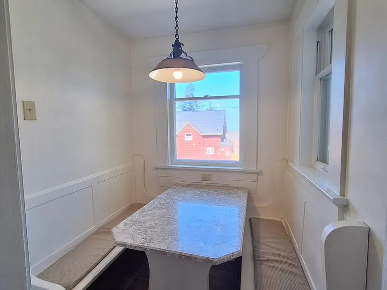703 N Garden St #B — Photo 8